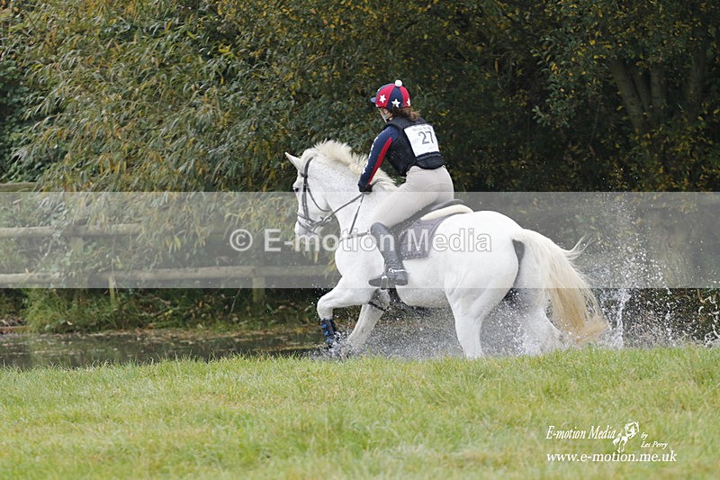 WWHT 171021 0594 - Novice Restricted (0.80m)  17/10/21