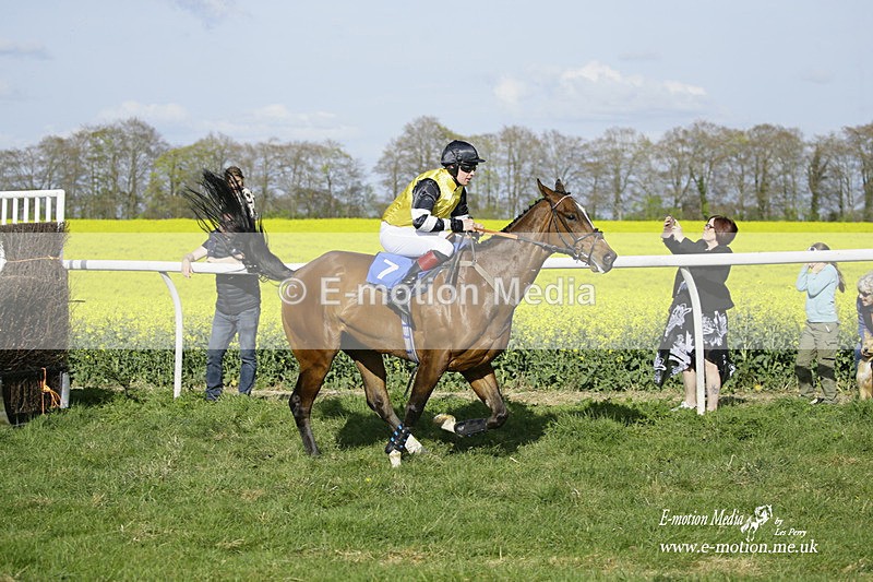 PtP 180422 398 - Old Berkshire PtP Lockinge 18/04/22