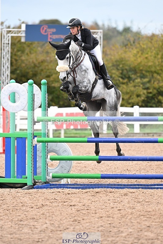 251022-142857-00663 - Cls 6 Snr Foxhunter 1.20m