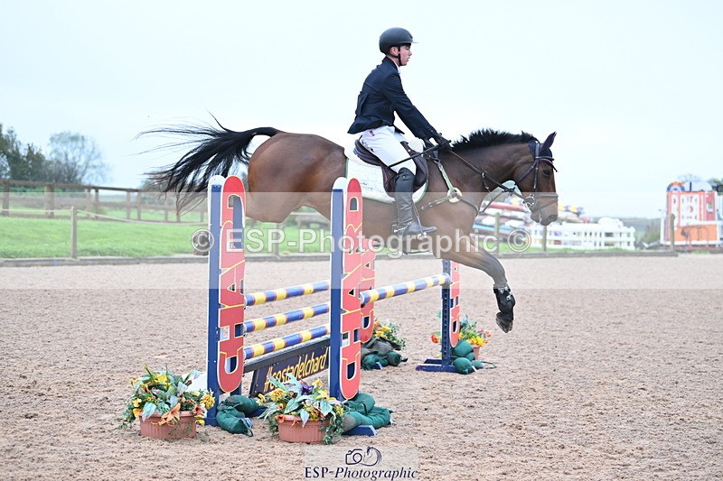 231013A-094050-00976 - Cls 7 Discovery & 1m Open