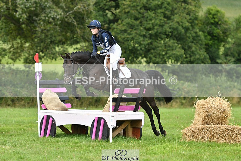 240804-153217-17672 - 605-Xanthe_Baylis-TULLIBARDS_HERSELF