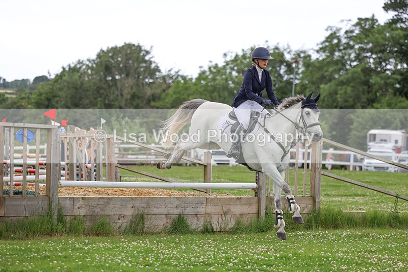 3E7A3789 - Class 6: Hawkins Motors Senior 1.00m Derby