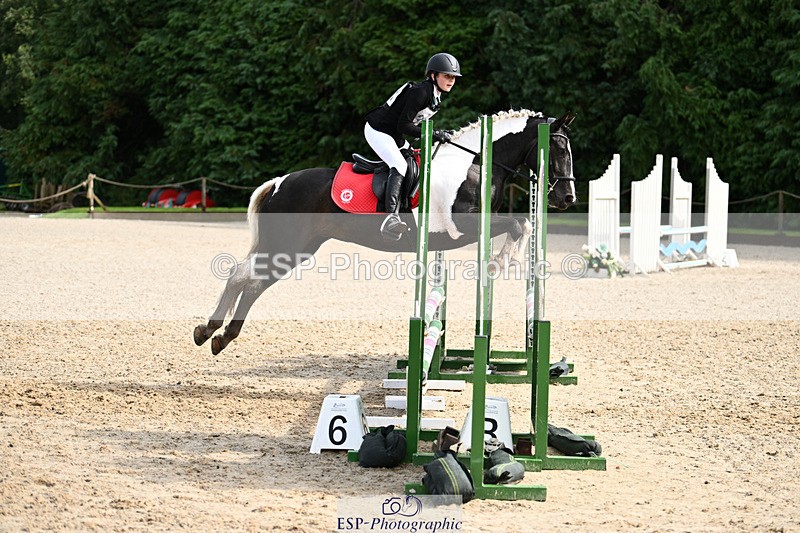 240824X-110722-25090 - 70cm Round 2 10.30 to 12.10