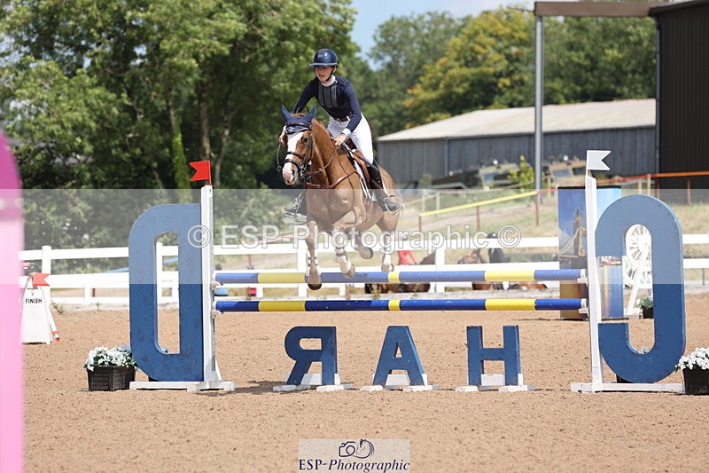 240718A-124158-05177 - Cls 9, 1 Star Bronze Tour 1.10m