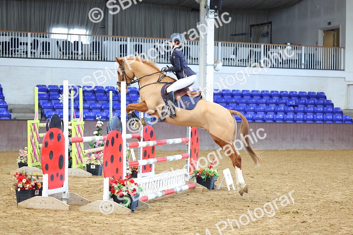 SBM_003181 - Class 15 - Senior Newcomers 1.10m