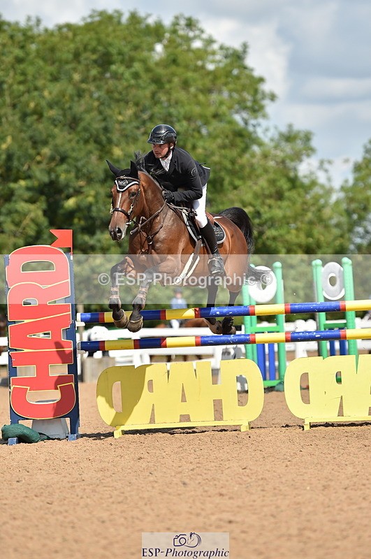 230720A-104840-02235 - Cls 29, 6 Yr Olds 1.20m