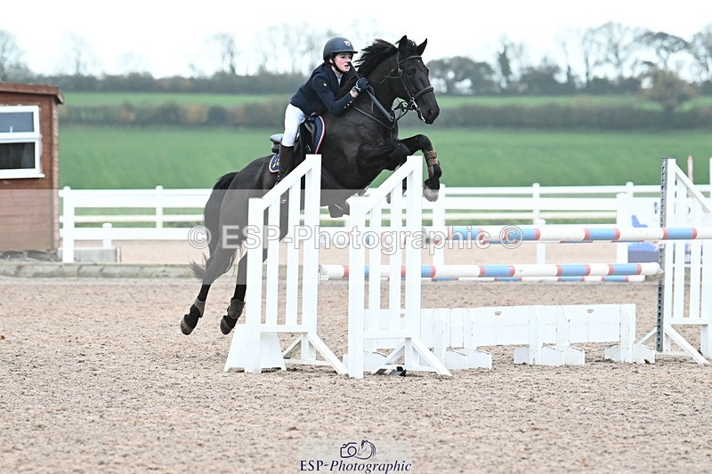 231118A-135759-03222 - Cls 9 Foxhunter & 1.10m Open