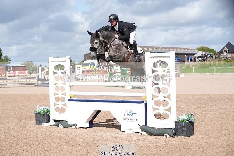 250913-114639-06732 - Cls 15 Snr Foxhunter