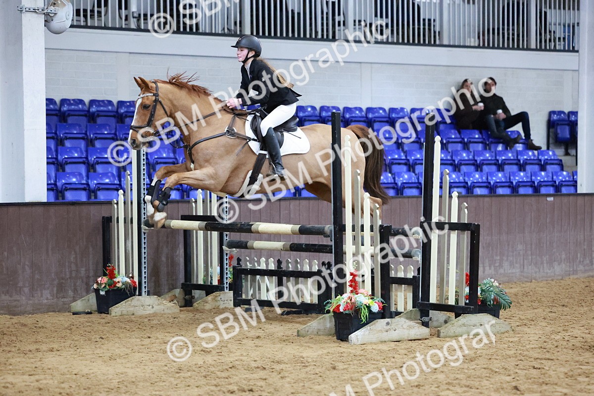 SBM_007516 - Class 24 - Nupafeed Supplements Senior Discovery/ 1m Open