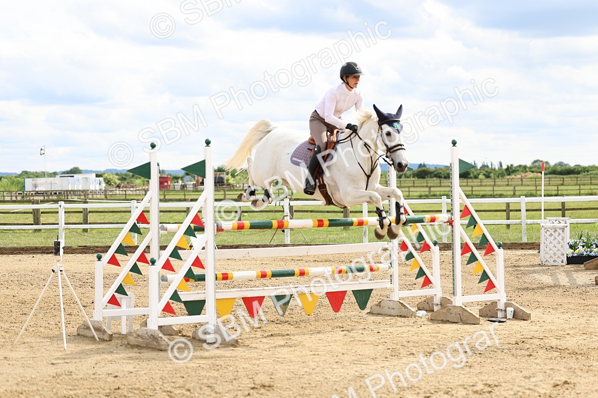 SBM_006367 - Class 20 - Senior Foxhunter - 1.20m