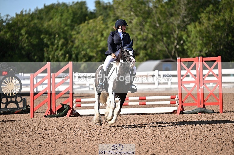 260915-163451-00049 - Clear Round and 60cm