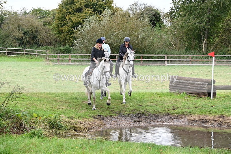 WJ6_6841 - Time at Photographer 13:06 to 13:23