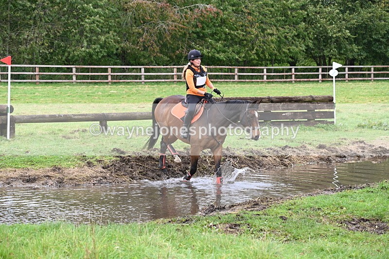 WJ6_6031 - Time at Photographer 12:41 to 13:05
