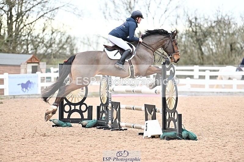 250112-113602-01080 - Cls 19 Snr 1.05m Open