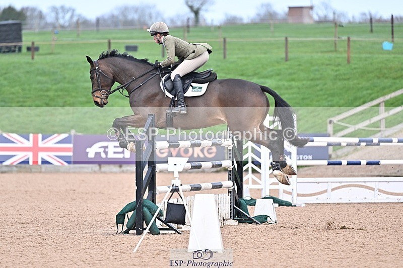 260211-132719-00563 - Cls 5 Foxhunter and 1.20m
