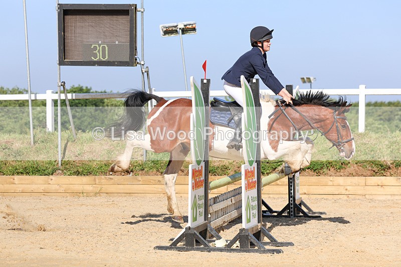 3E7A8738 - Class 2: Junior 70cm