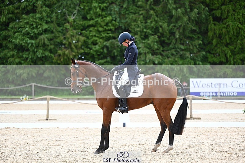 240524-140048-10109 - 527-SEATTLE_PARK-Sophia_Hill