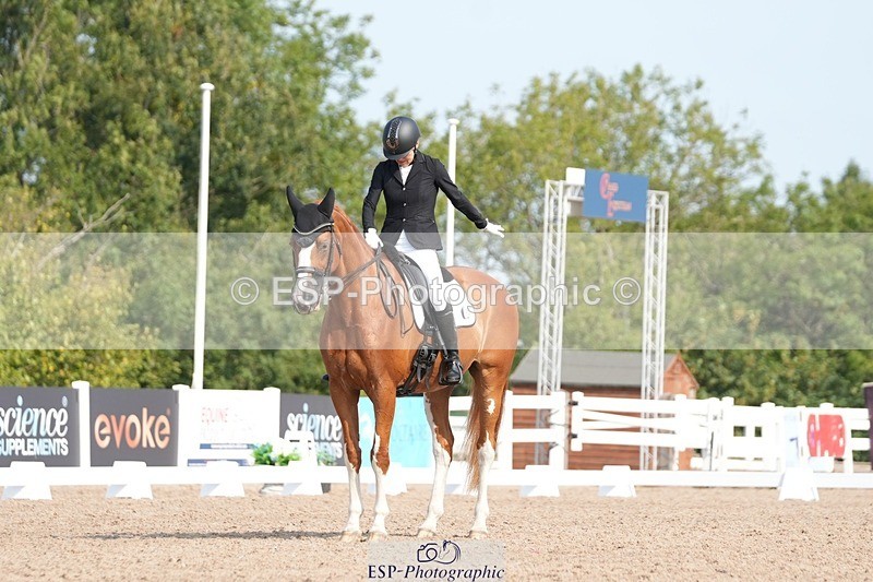 250817-103605-08094 - 150-Laima.DaviesRomero