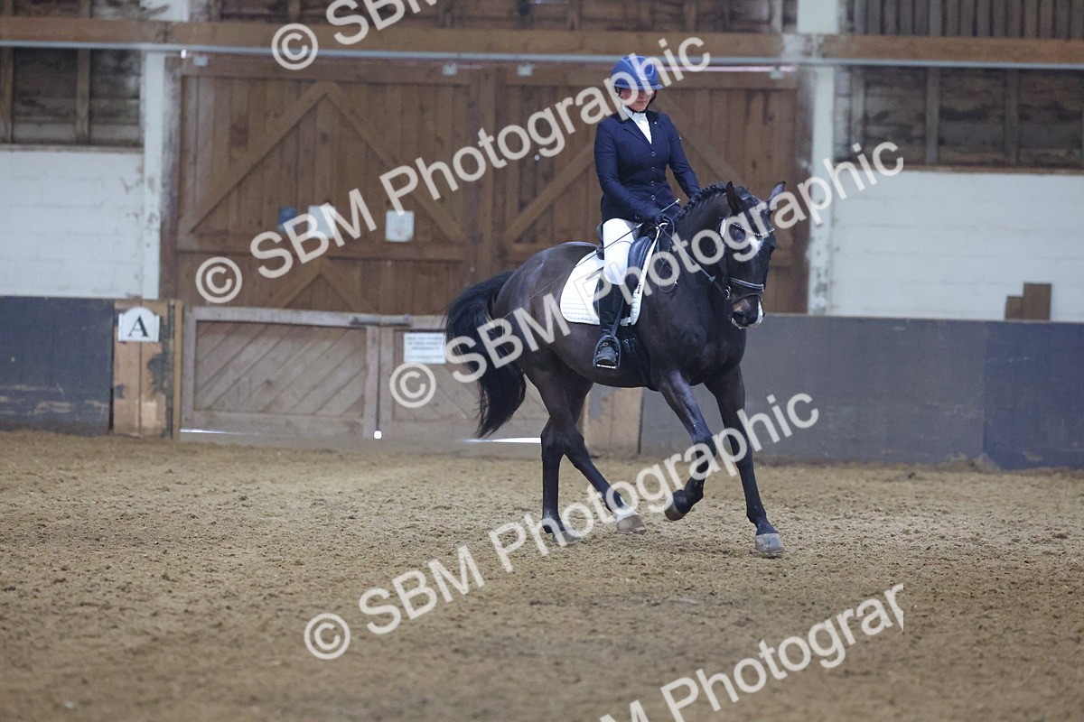 SBM_003142 - Class 9-10 - MQ U21 Open Novice 1