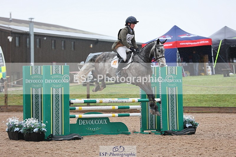 250418-105500-00842 - 067-Safia.Woodward-KILBUNNY.CYCLONE