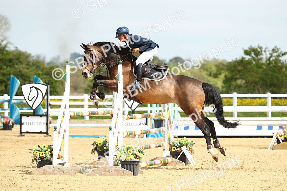 SBM_001212 - Class 4 - Senior Newcomers 1.10m