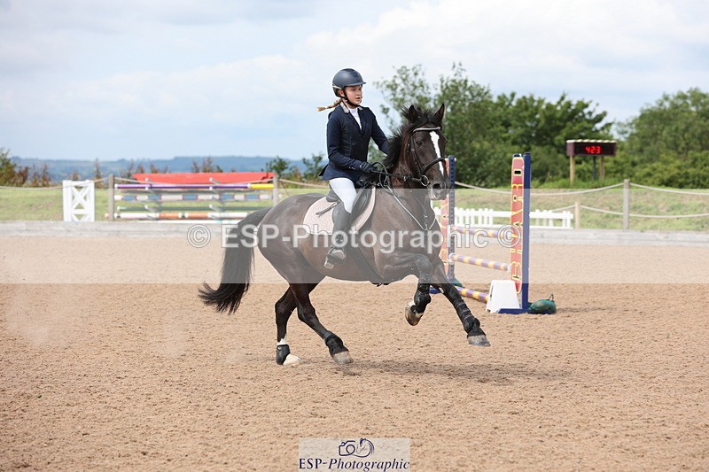 240714A-110915-01902 - Cls 5 A&B Poney Newc & 1.00 Open