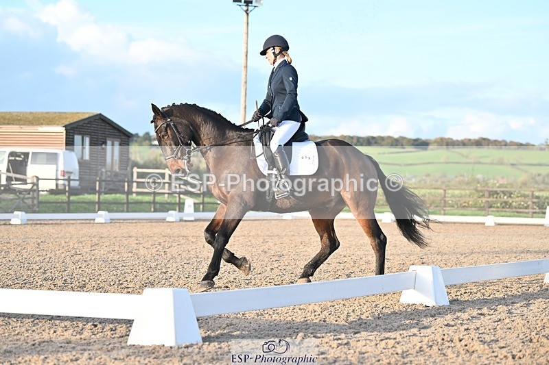 231105-153357-03065 - Cls 4 Novice 24 15.24 to 16.35 break