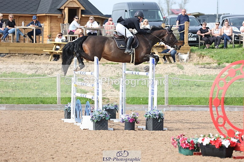 240511A-163924-14965 - Cls 38 National 1.40m Open