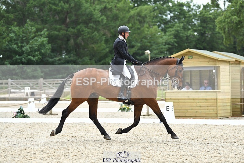 230525-132225-02153 - 116-MONBEG_DARWIN-Michael_Owen-WEDTrotUp+DR