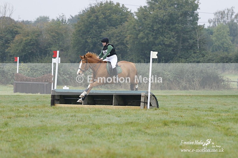 WWHT 171021 0375 - Novice Restricted (0.80m)  17/10/21