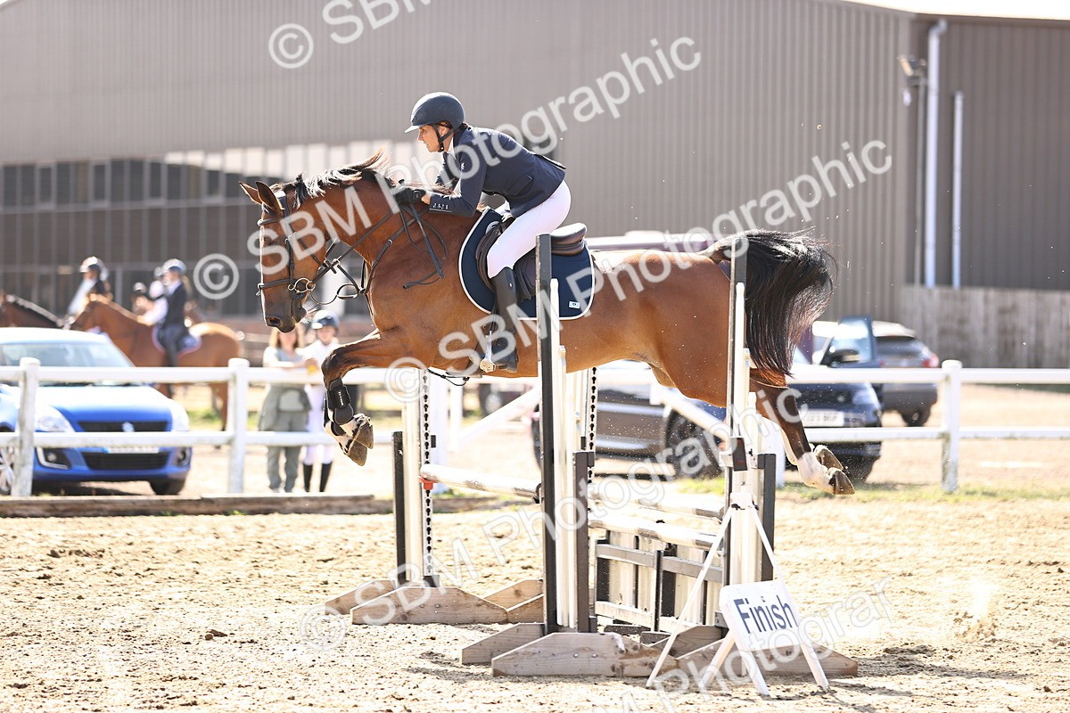 SBM_005654 - Class 9 - Senior British Novice - 90cm