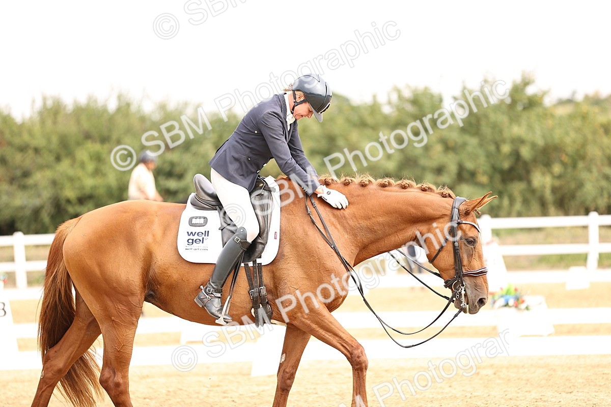 SBM_012879 - Class 2 - Advanced Medium 5 - 10.35-11.55