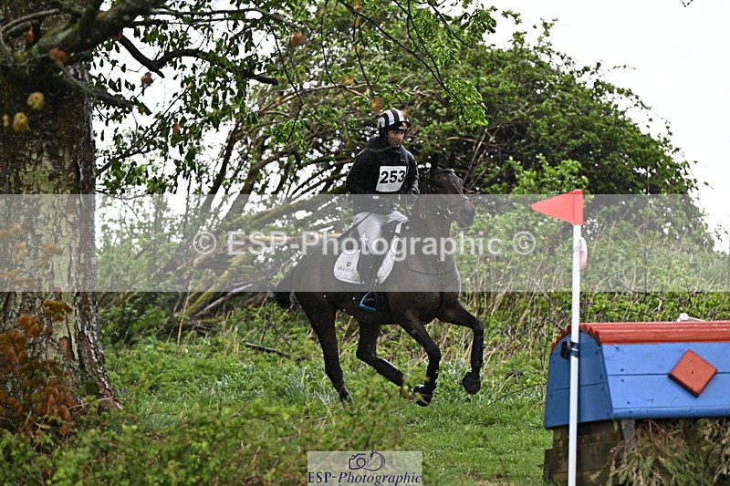 250418-133314-04234 - 253-Rupert.Batting-PICKAPOCKETORTWO