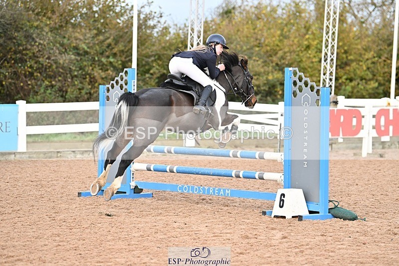 241117X-092754-03255 - Cls 05s A&B Pony Brit Nov & 80 Open