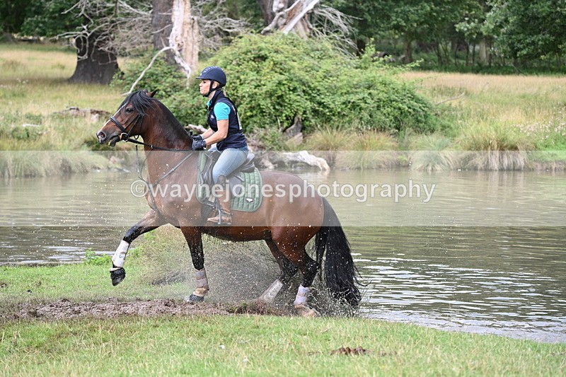 WJ7_4235 - Time at Water 12:52 to 13:22
