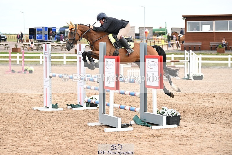 250727-145735-10988 - Cls 35 1.05m Amateur Quali