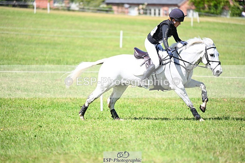 260530A-151003-16712 - A-113-Tilly.Newman-Moore