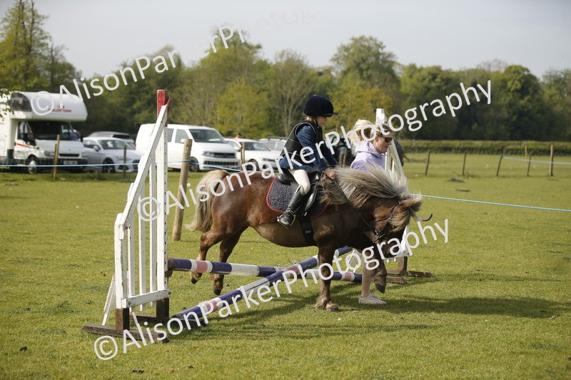 20260426-1081 - Class 1 - Mini Jumping - Lead rein or Assisted
