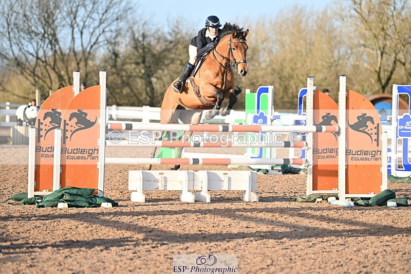 231210A-142518-02746 - Cls 21 Foxhunter & 1.20m Open