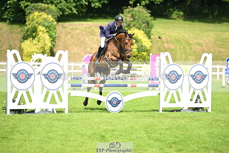 250614A-100931-05120 - Cls 18 Newcomers and 1.10m Open