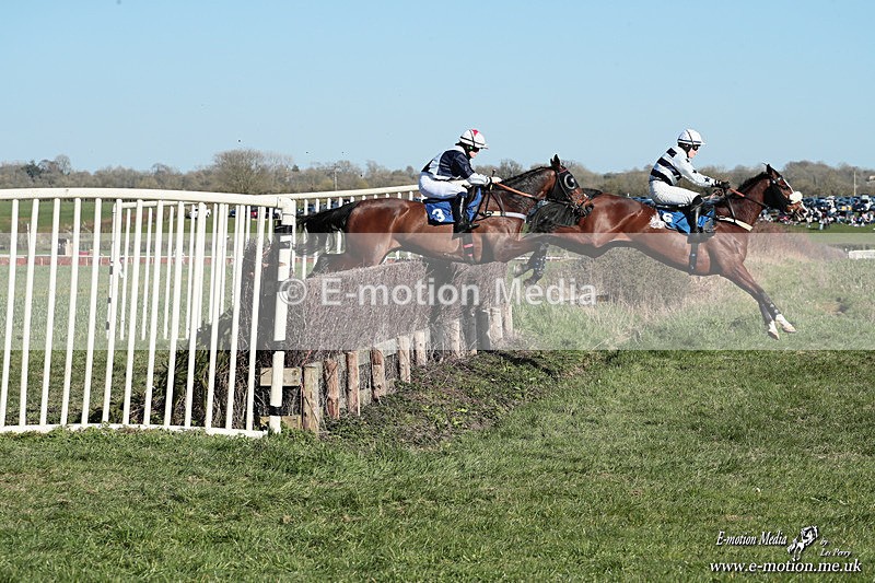 PtP 210326 524 - VWH Cirencester Races 21/03/26