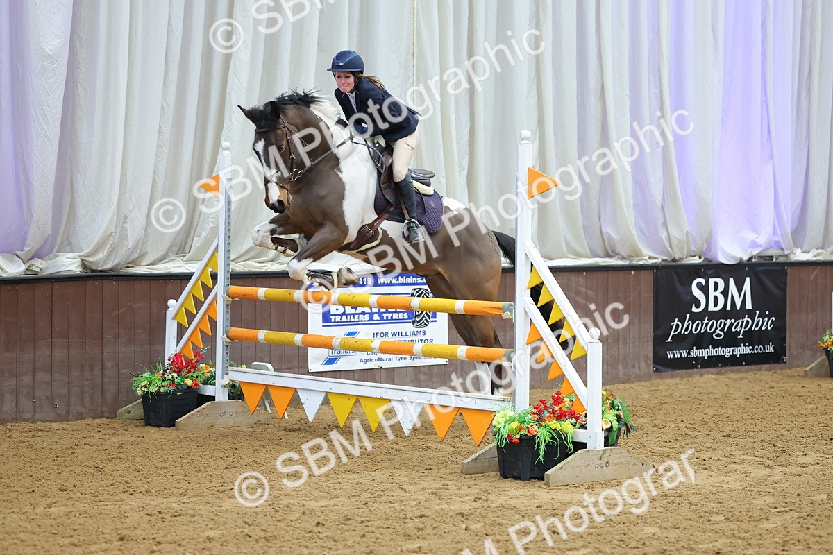 SBM_009918 - Class 21 - Nupafeed Supplements Senior Discovery/ 1m Open - First Round (1.00m)