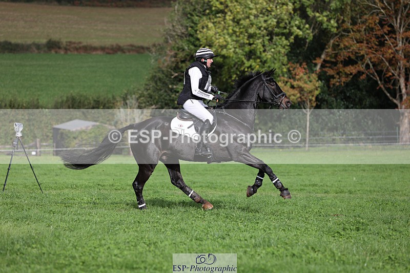 241025-134321-08759 - 151-Alan.Nolan-COOKSTOWN.JACKSON