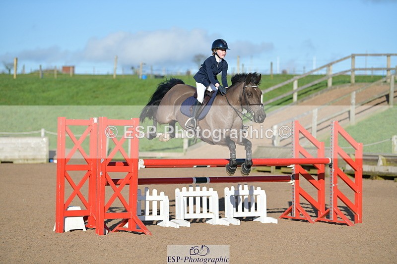 240211A-150913-03375 - Winter-Summer