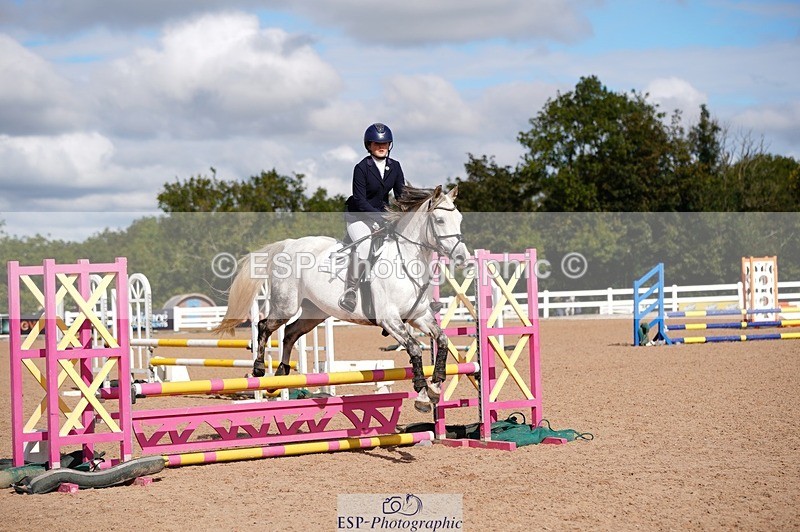 250921-114258-02772 - Cls 21+22 Club and Schools 70cm