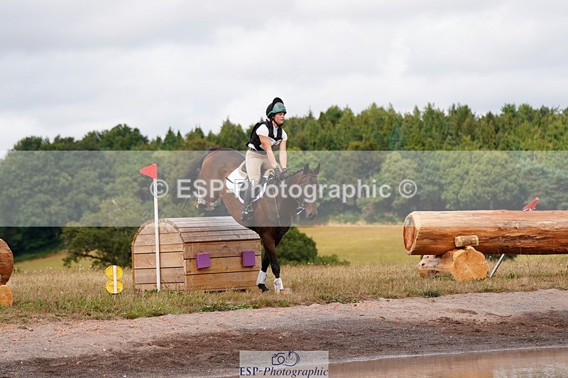 250803A-151850-16507 - O-668-Leia.Massey-SLIPALONGTREVASKIS