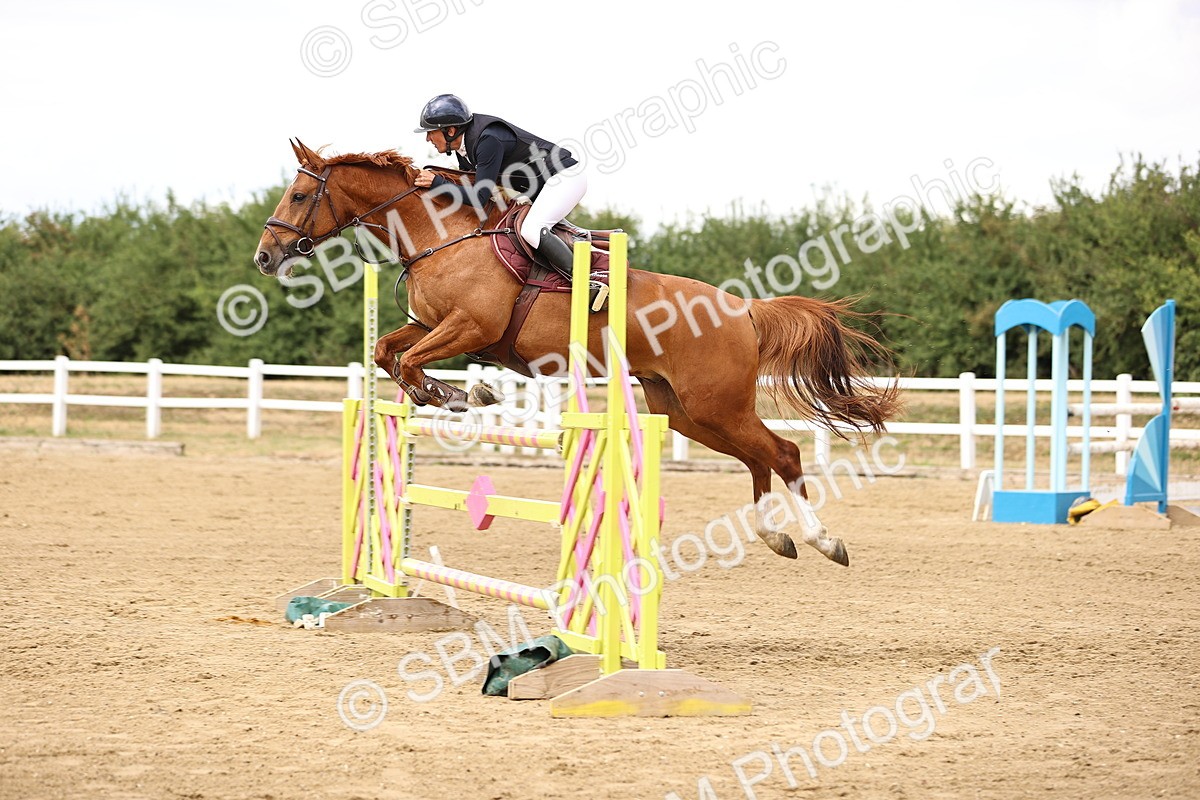 SBM_026947 - Class 13 - Senior Newcomers - 1.10m