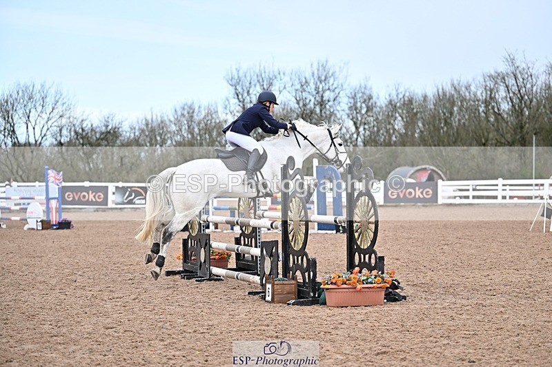 260313-132554-00555 - Cls 10+11 85cm and 95cm Amateur Quali