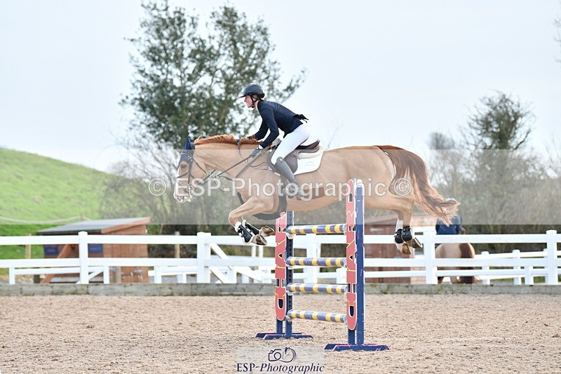 240124A-151257-00925 - Cls 6 National 1.30m & 1.40m