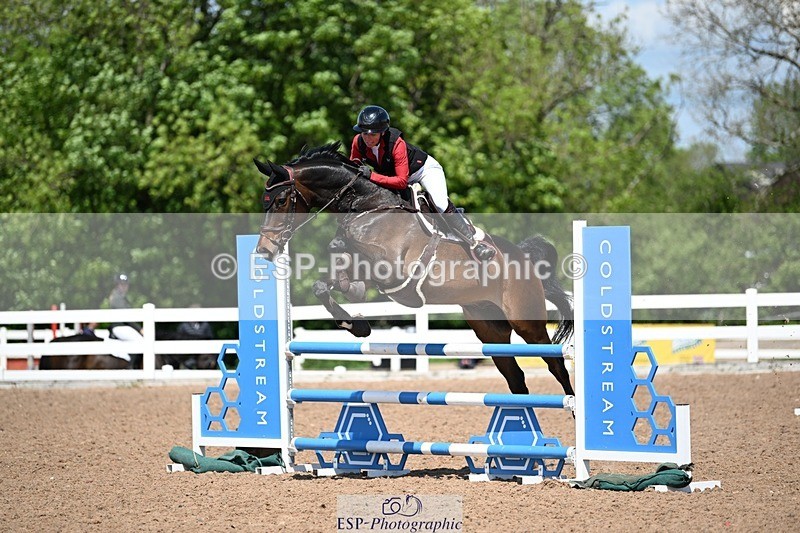 260507-123909-03389 - Cls 8 95cm Amateur Qualifier